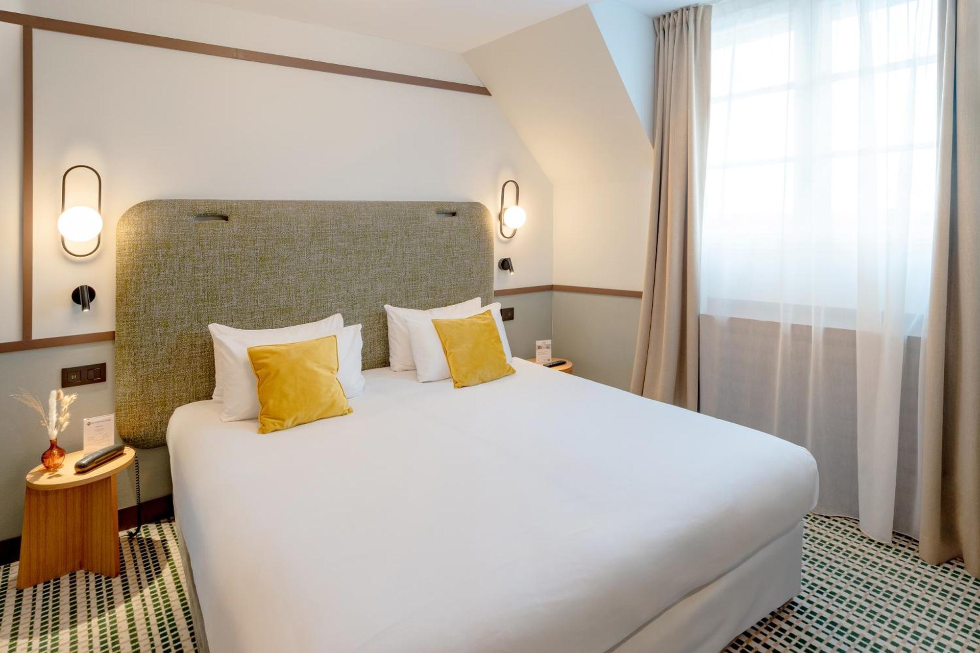 Best Western Plus Au Grand Saint Jean Beaune  Bagian luar foto